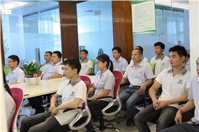 漆強家具漆廠家員工培訓(xùn)學(xué)習(xí).JPG 漆強家具漆廠家員工培訓(xùn)學(xué)習(xí).JPG