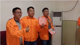 伍家新(中).jpg 伍家新(中).jpg