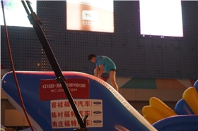 漆強(qiáng)化工小編參加上水沖關(guān).jpg 漆強(qiáng)化工小編參加上水沖關(guān).jpg