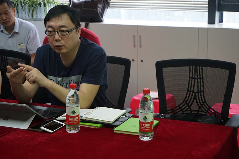 贏想力品牌王鵬輝老師為漆強(qiáng)品牌的發(fā)展把脈診斷.jpg 贏想力品牌王鵬輝老師為漆強(qiáng)品牌的發(fā)展把脈診斷.jpg