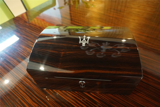 漆強(qiáng)鋼琴漆、珠寶盒漆