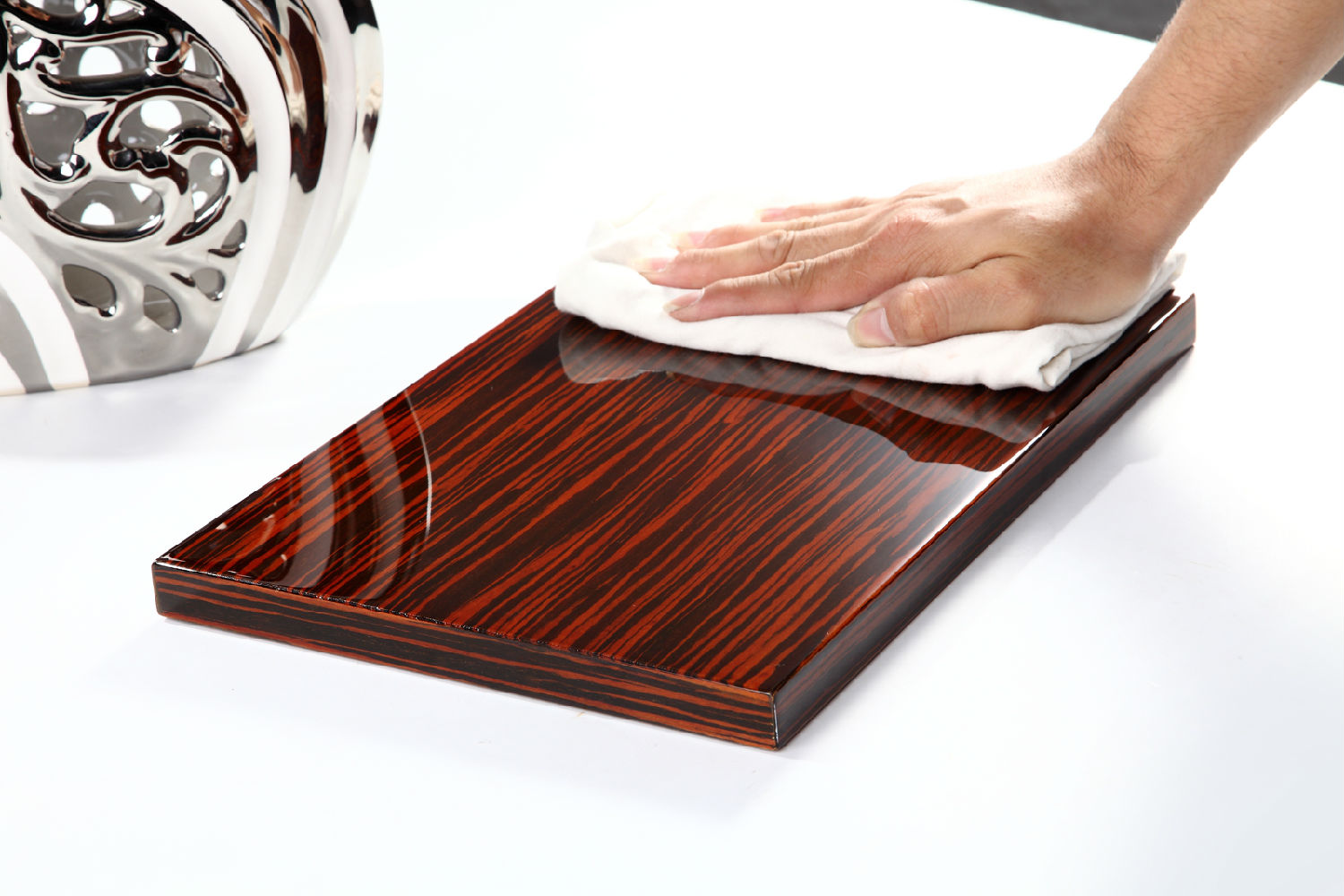 漆強(qiáng)漆硬度1.jpg 漆強(qiáng)漆硬度1.jpg