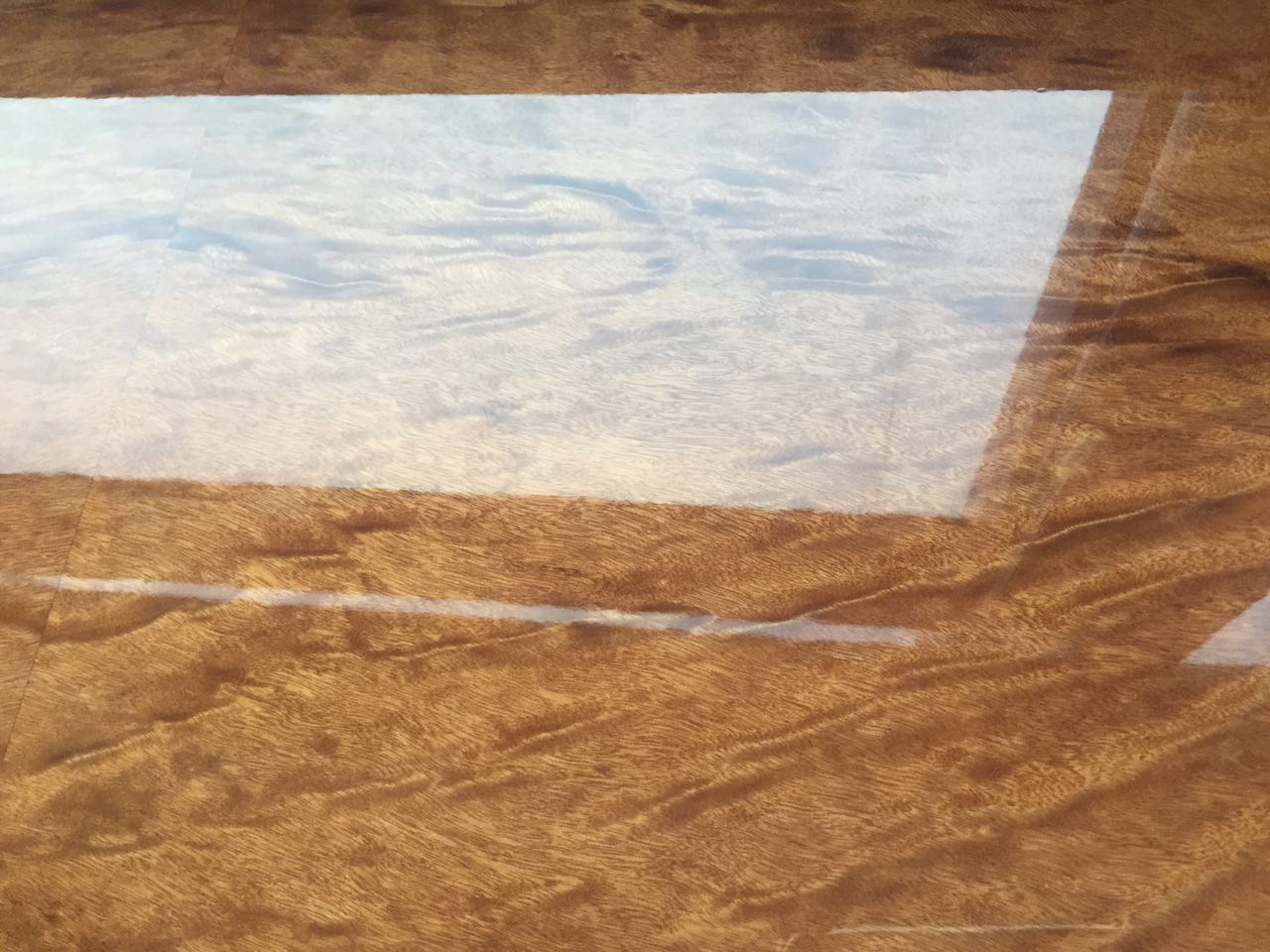 鏡面亮光漆 鏡面亮光漆